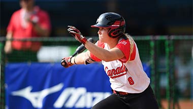 Secrets of softball with Canada’s Victoria Hayward