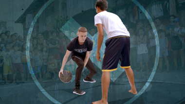 Why basketball fever is everywhere in the streets of Philippines